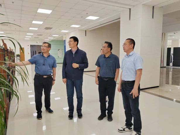 275df9c2e37ddc35bece61e551ddb2e