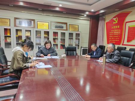 f840fa100ee2547f7c5b5d64b41c0bf